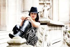 Women's Fashion